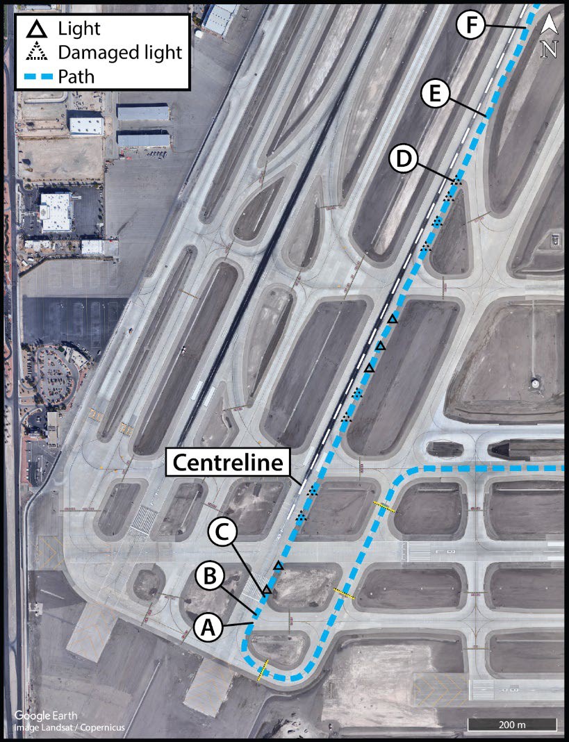 B737-LasVegas-2023-rwy-lights-location